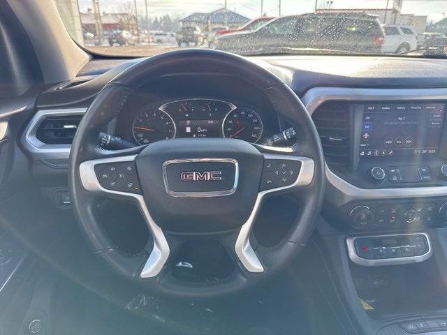 2022 GMC Acadia SLT