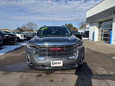 2022 GMC Acadia SLT