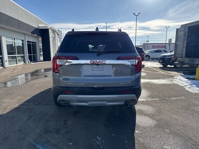2022 GMC Acadia SLT