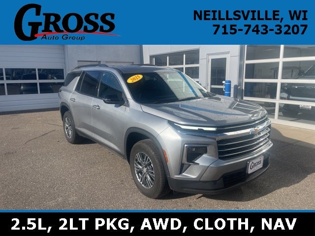 2025 Chevrolet Traverse AWD LT