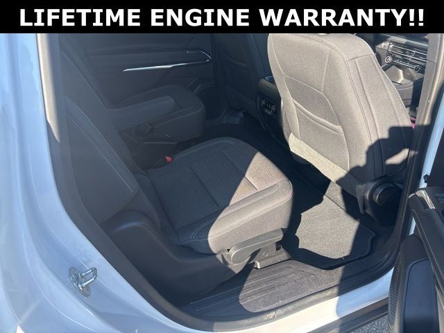 2025 Chevrolet Traverse LT 2LT