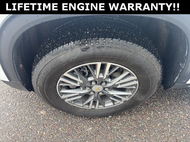 2025 Chevrolet Traverse AWD LT