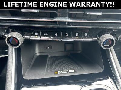 2025 Chevrolet Traverse AWD LT