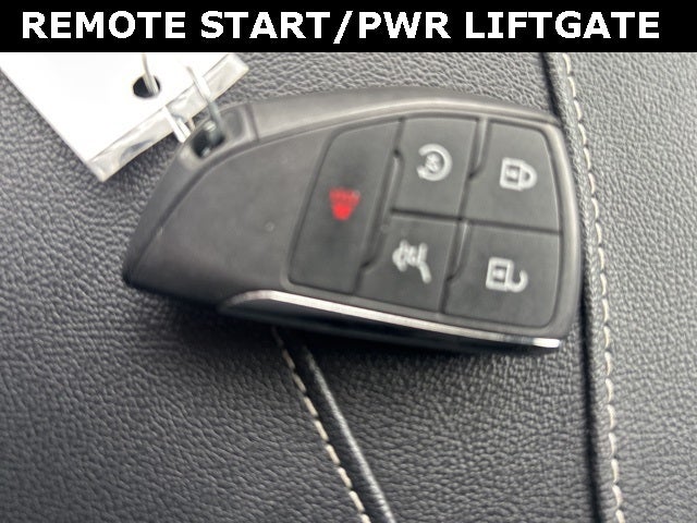 2025 Chevrolet Traverse AWD LT