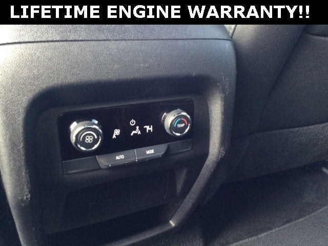 2025 Chevrolet Traverse AWD LT