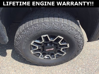 2024 GMC Sierra 2500HD 4WD Crew Cab Standard Bed AT4X