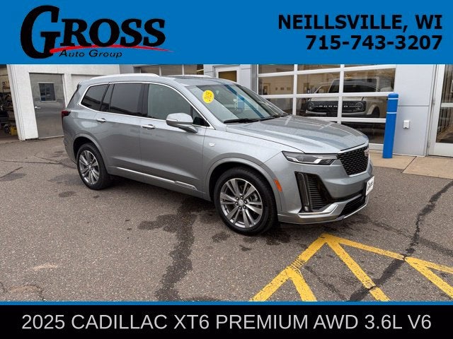 2025 Cadillac XT6 Premium Luxury