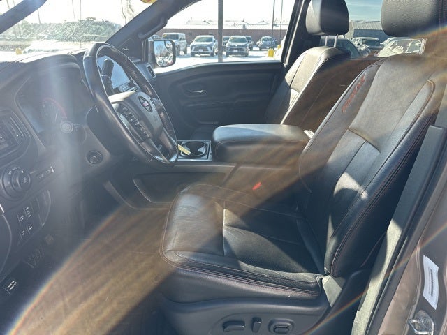 2021 Nissan TITAN Crew Cab PRO-4X 4x4