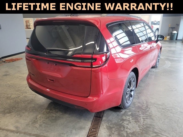 2025 Chrysler Pacifica PACIFICA SELECT