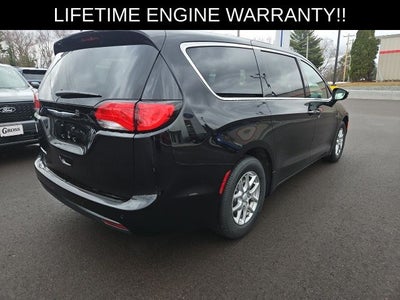 2026 Chrysler Voyager LX