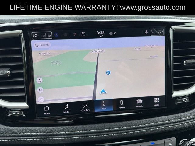 2027 Chrysler Pacifica Select