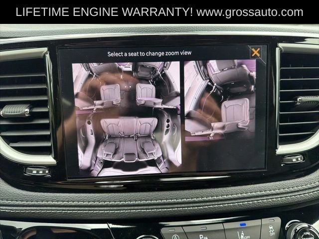 2027 Chrysler Pacifica Select
