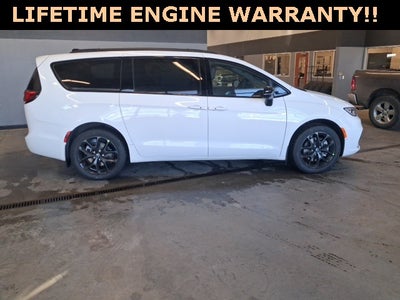 2026 Chrysler Pacifica Limited