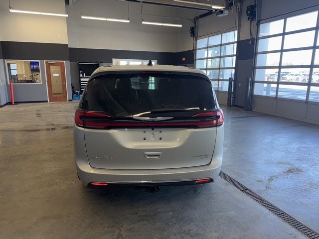 2026 Chrysler Pacifica PACIFICA LIMITED AWD