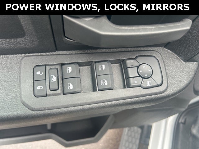 2026 RAM Ram 3500 Chassis Cab RAM 3500 TRADESMAN CREW CAB CHASSIS 4X4 60' CA