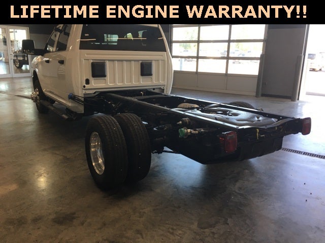 2026 RAM Ram 3500 Chassis Cab RAM 3500 TRADESMAN CREW CAB CHASSIS 4X4 60' CA