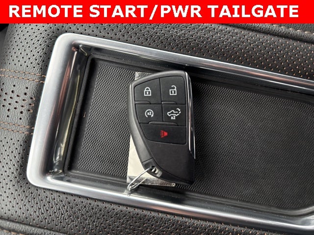 2022 Chevrolet Silverado 1500 4WD Crew Cab Short Bed High Country