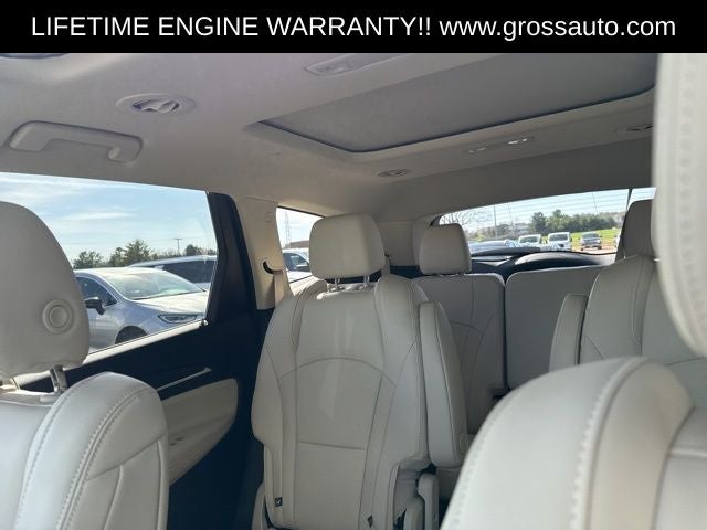 2023 Buick Enclave Essence