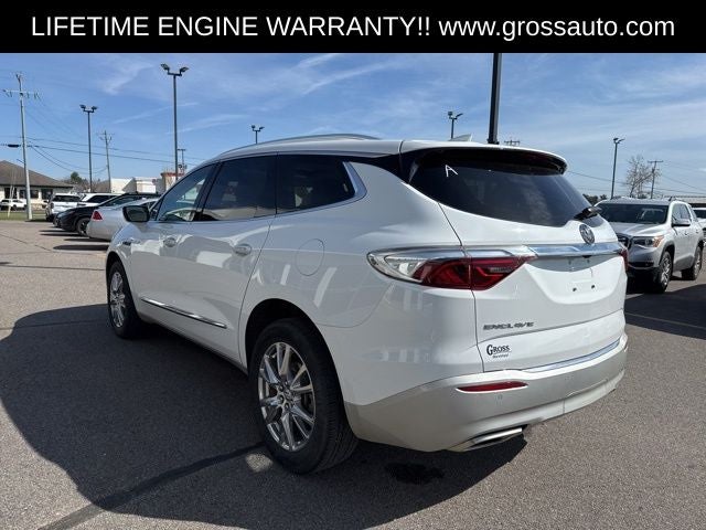2023 Buick Enclave Essence