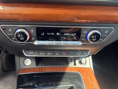 2021 Audi Q5 45 Prestige quattro