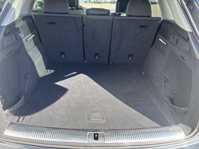2021 Audi Q5 45 Prestige quattro